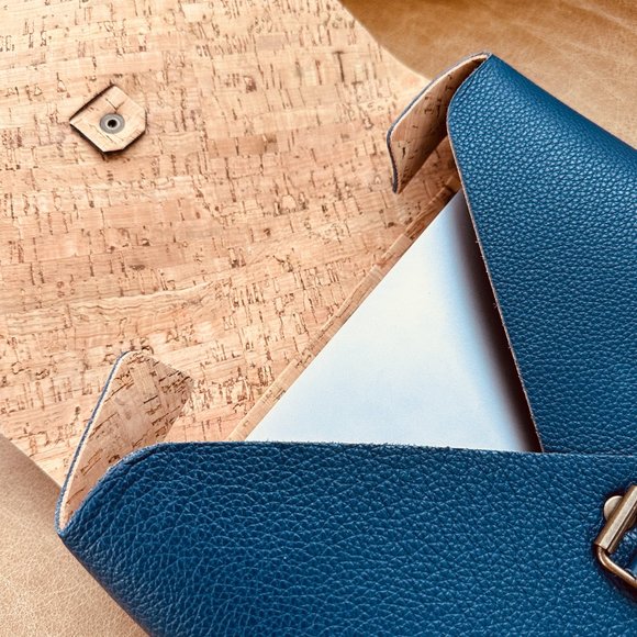 🎒 Experience Sustainability with the MUD Handcrafted Backpack🍀 - Picture 8 of 8